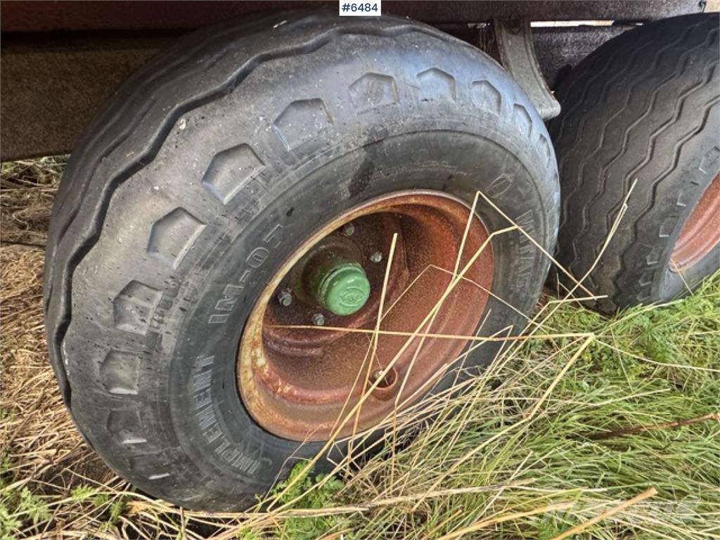 Orkel T90 Graudu pārkraušanas piekabes