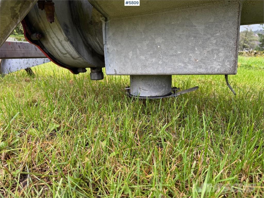 SAK Gjødselvogn Sējmašīnas