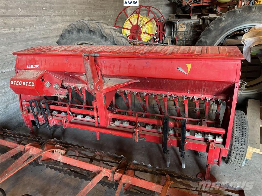 Stegsted Såmaskin Sējmašīnas