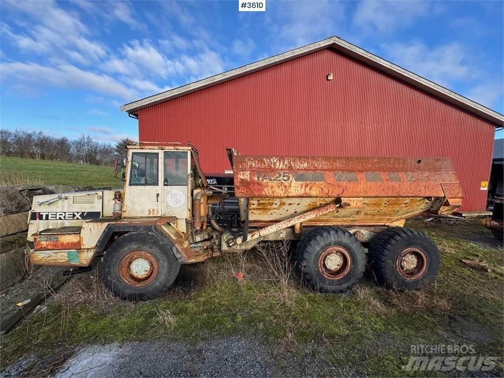 Terex TA25 Iekrāvēji uz riteņiem