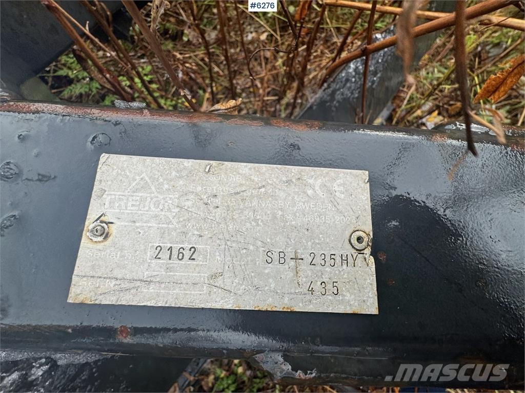 Trejon Optimal Sniega naži un tīrītāji