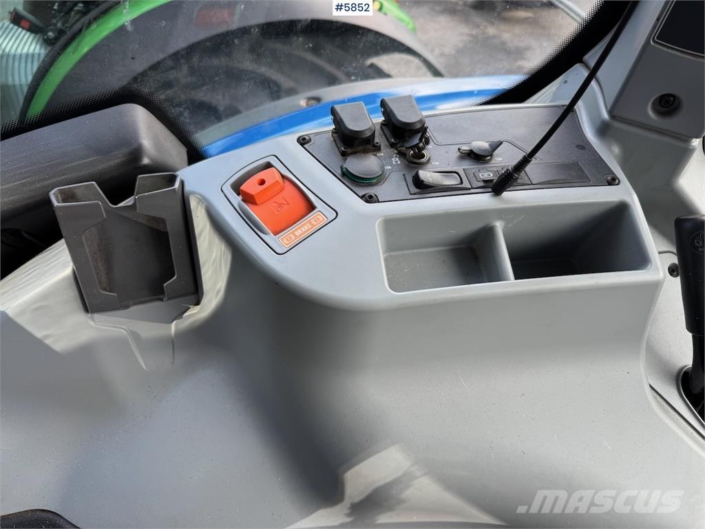 Valtra N175 Traktori