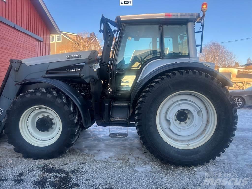 Valtra T190 Traktori