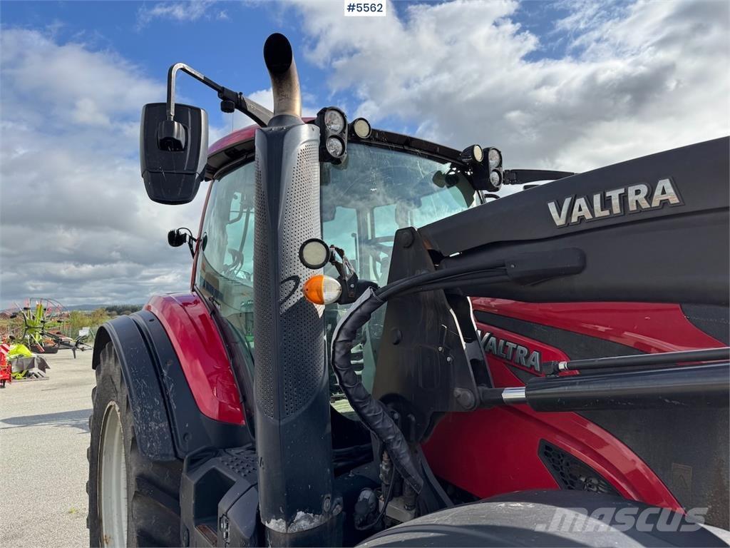 Valtra T194 Traktori
