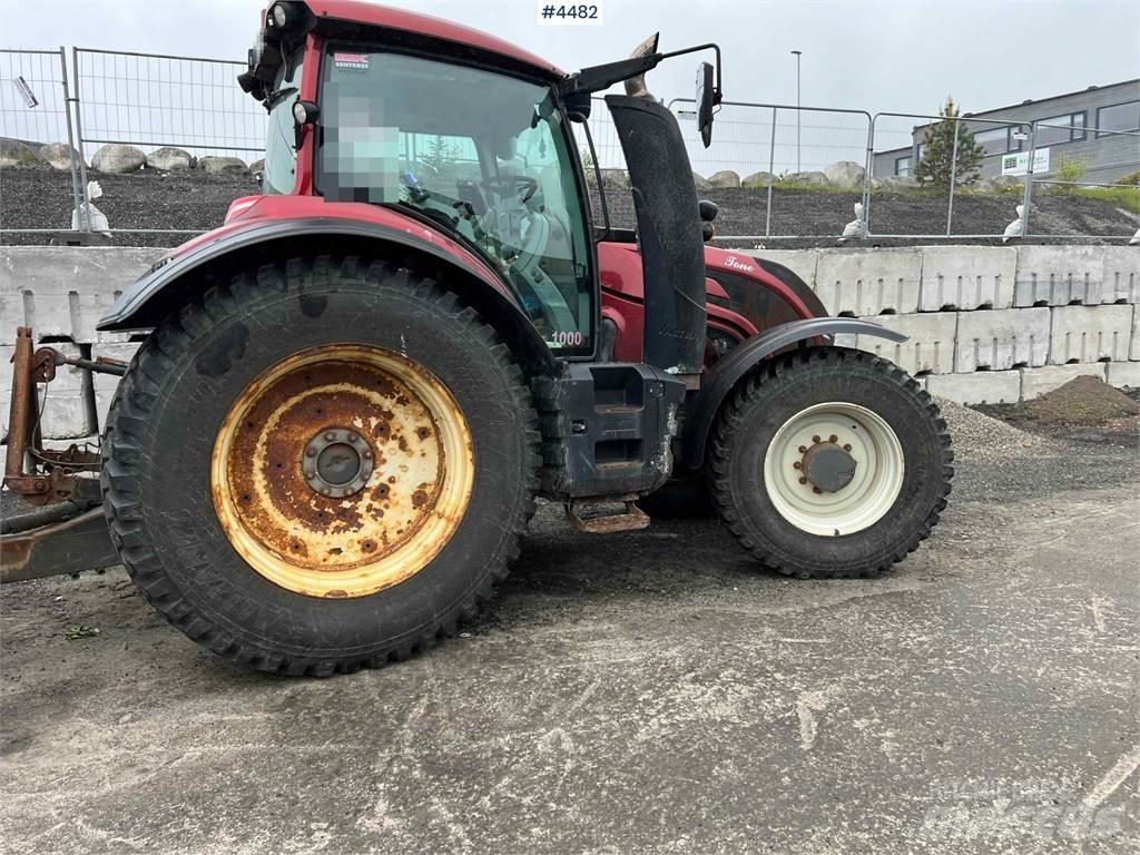 Valtra T234 Traktori