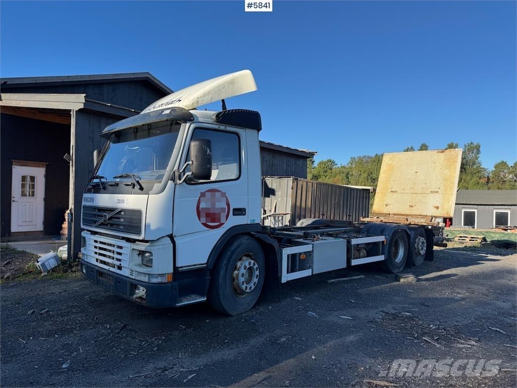 Volvo FM 6x2. Citi