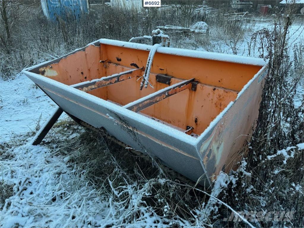  Westbjörn SL14 Sniega naži un tīrītāji