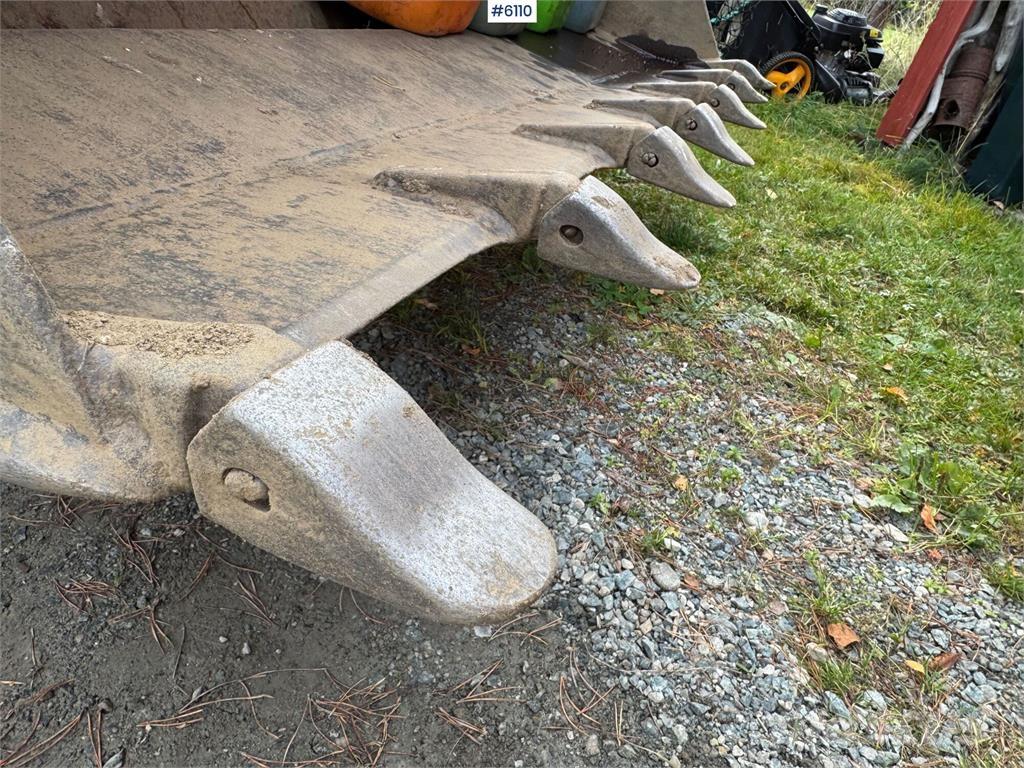  XR 210 Cita augsnes apstrādes tehnika un papildaprīkojums