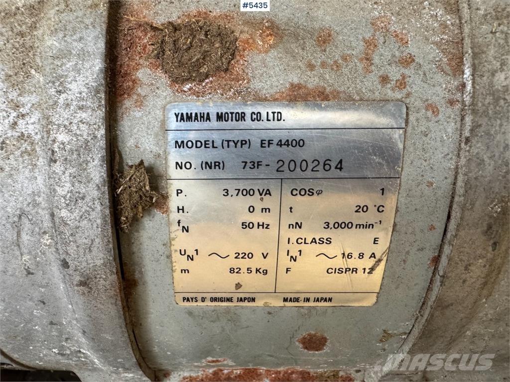 Yamaha EF 4400 Citas sastāvdaļas