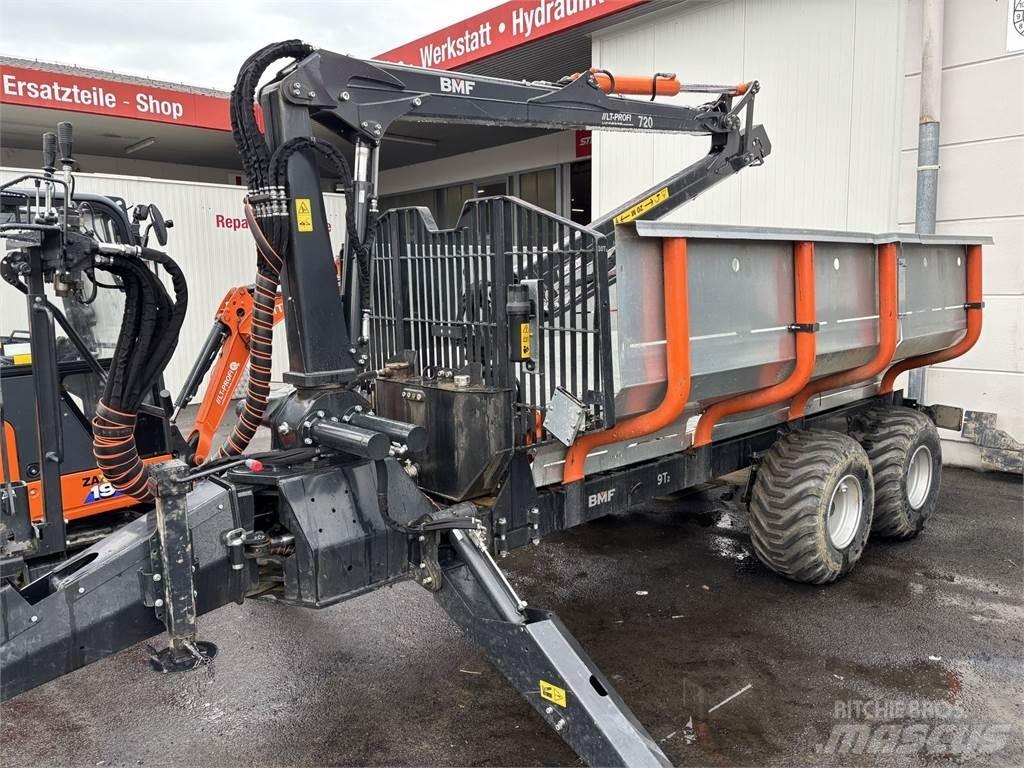 BMF 9T2+720 Meža piekabes