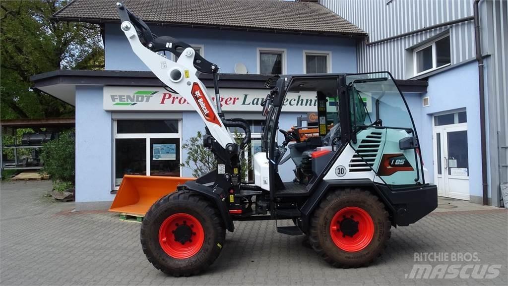 Bobcat L85 Iekrāvēji uz riteņiem