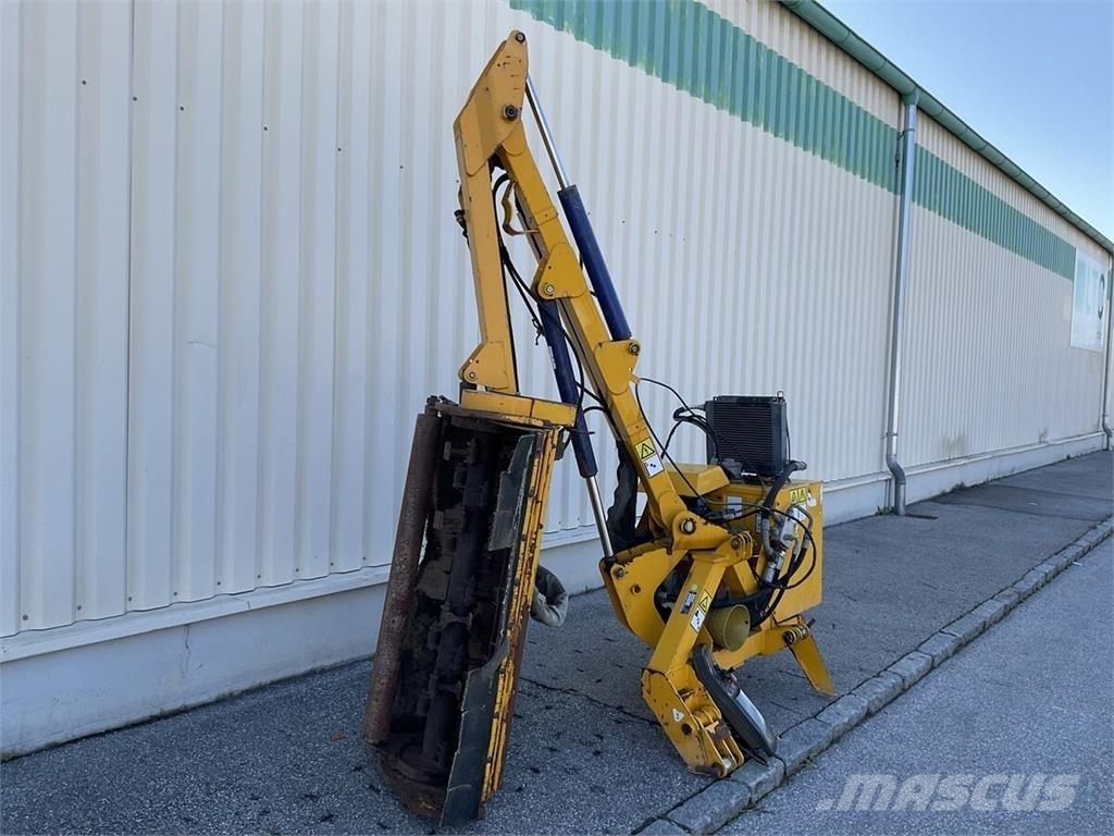 Bomford B 508 Mauriņa traktors