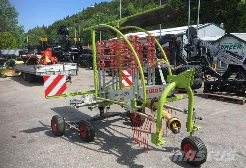 CLAAS Liner 420 Vālotāji