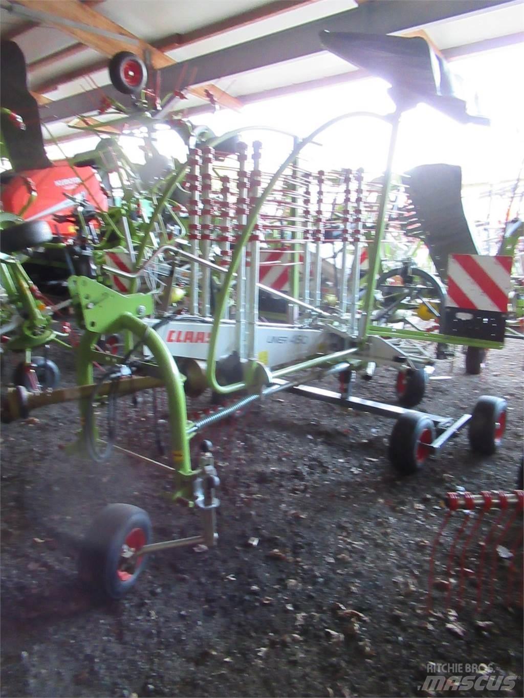 CLAAS Liner 450 Vālotāji