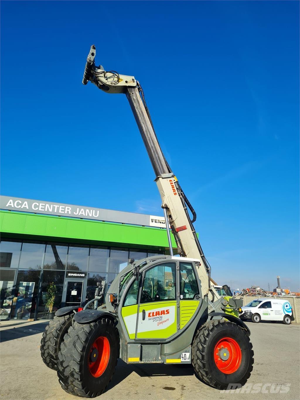 CLAAS Scorpion 7045 Teleskopiskie manipulatori