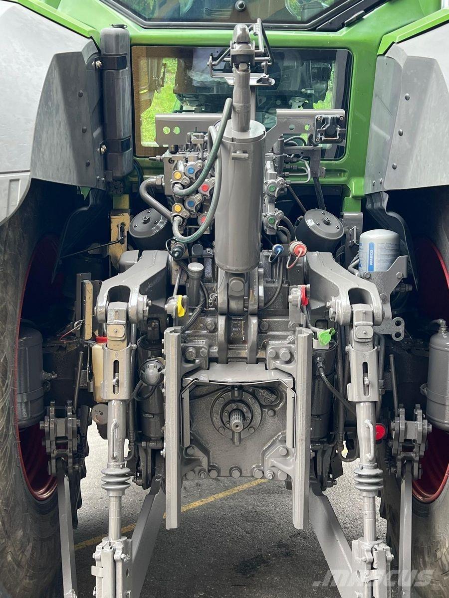 Fendt 930 Vario Traktori