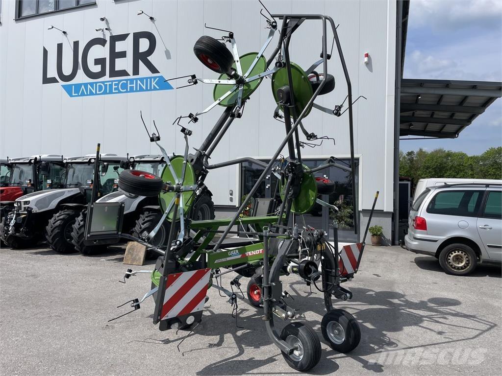 Fendt Lotus 770 Grābekļi un siena ārdītāji