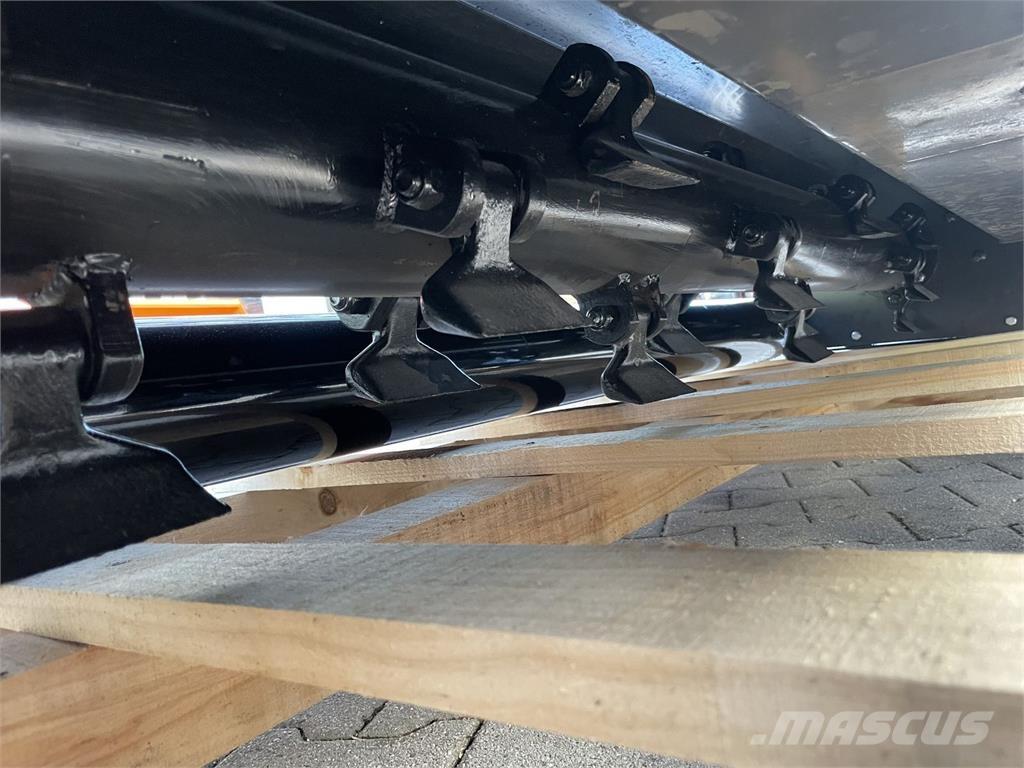 Fliegl  Pļaujmašīnas/pašgājēji