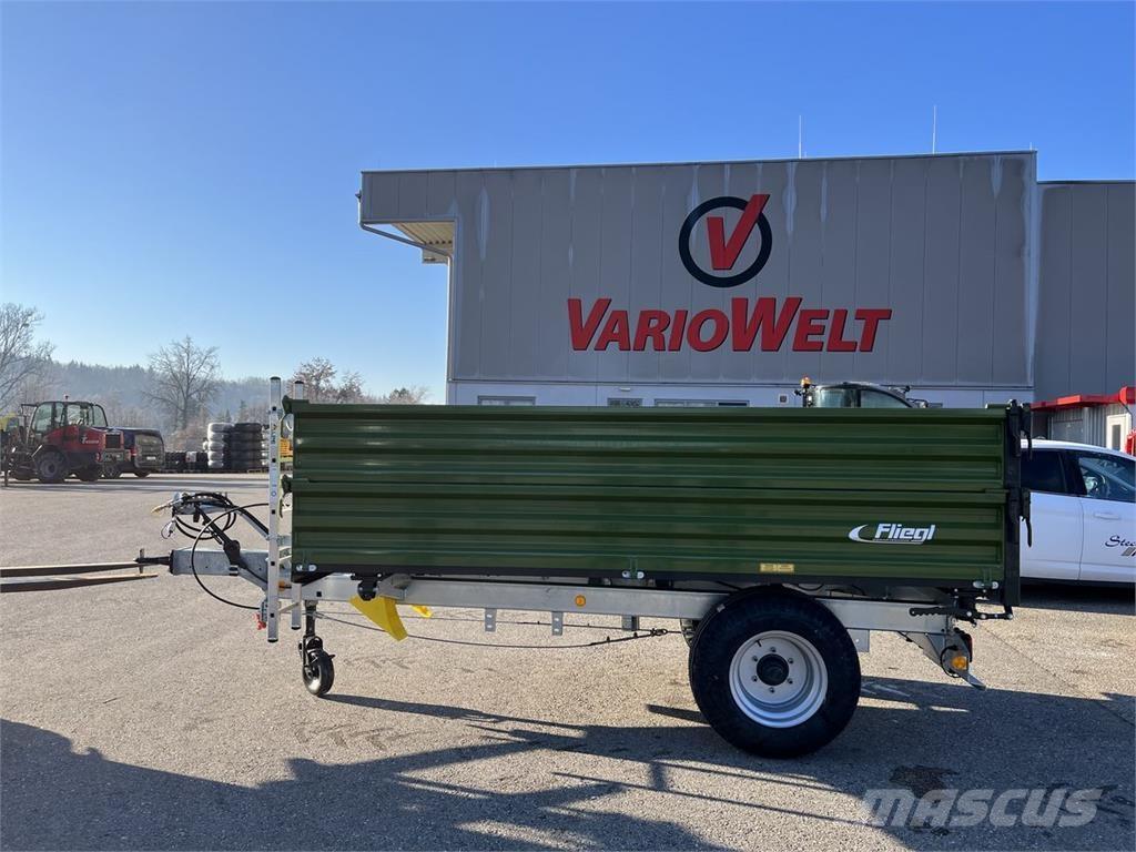 Fliegl EDK 50 FOX Treileri-pašizgāzēji