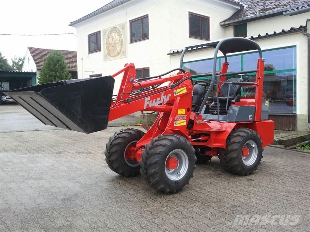 Fuchs F 1300 Frontālie iekrāvēji un ekskavatori
