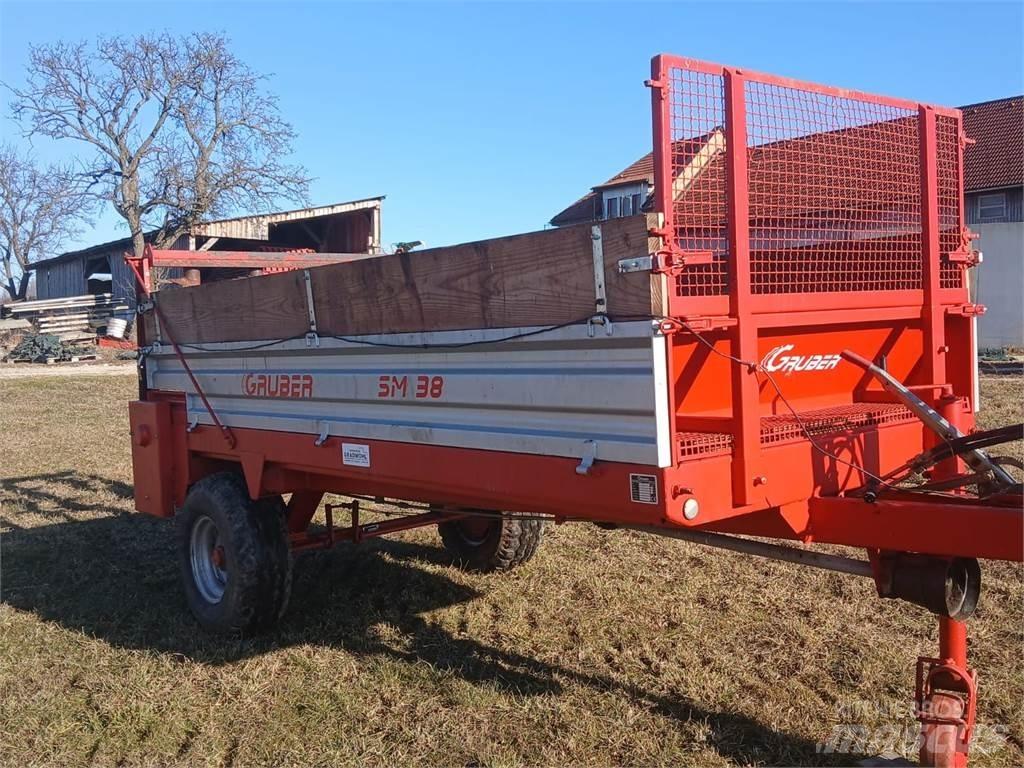 Gruber SM 380 Mēslojuma izkliedētājs