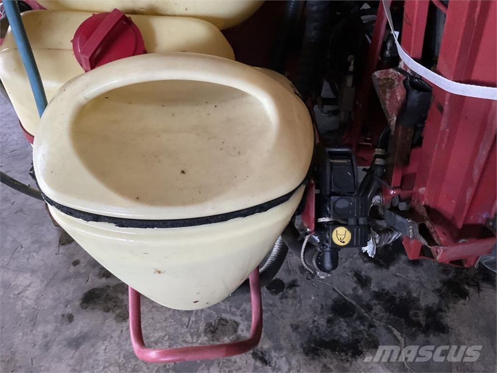 Hardi Master 1200 Piekabināmie smidzinātāji(miglotāji)