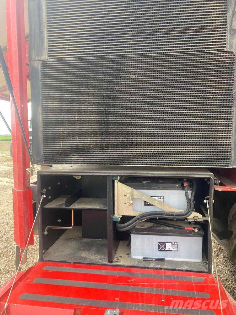 Holmer T4-30 Biešu novākšanas kombaini