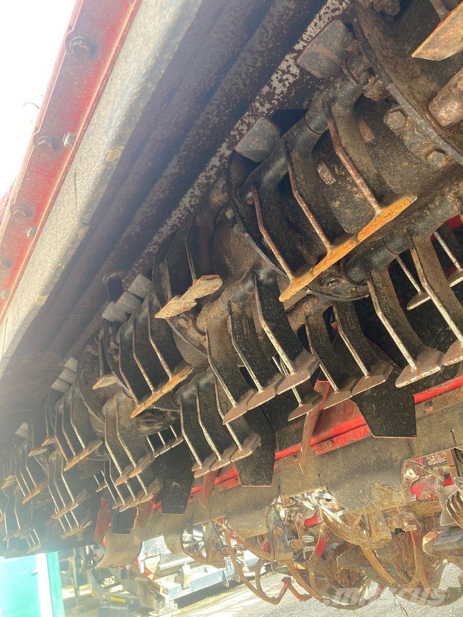 Holmer T4-30 Biešu novākšanas kombaini