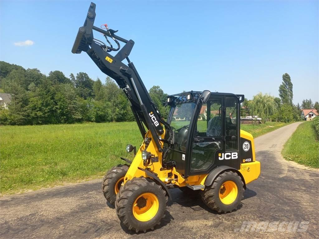 JCB 403 Agri Frontālie iekrāvēji un ekskavatori