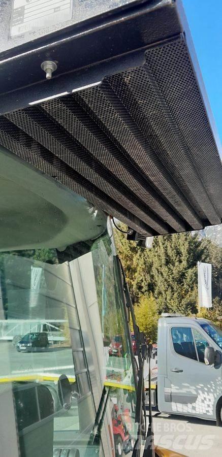 JCB 407 Iekrāvēji uz riteņiem