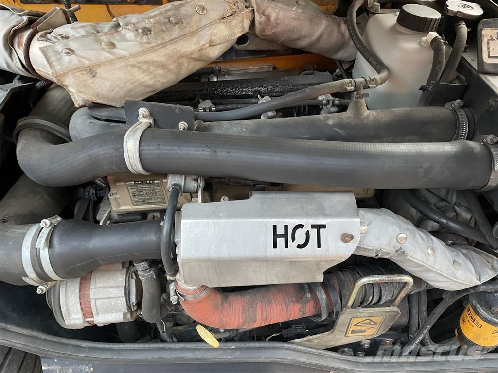 JCB 525 - 60 Teleskopiskie manipulatori