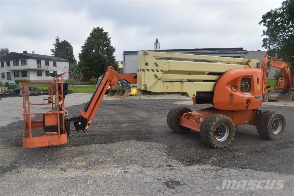 JLG 450AJ Strēles pacēlāji