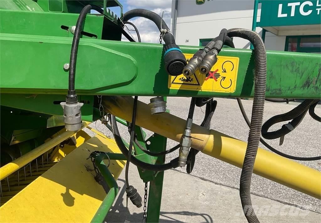 John Deere 592C Rituļu preses
