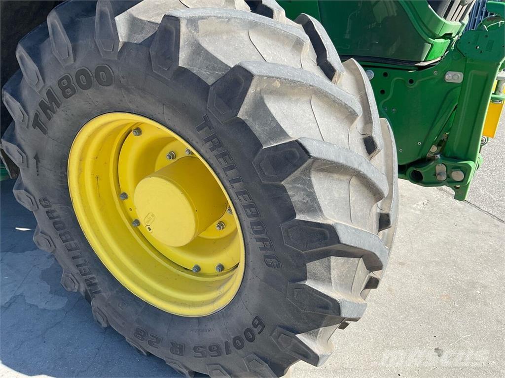 John Deere 6195R Traktori