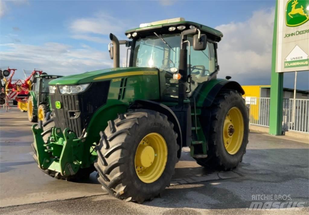 John Deere 7230R Traktori