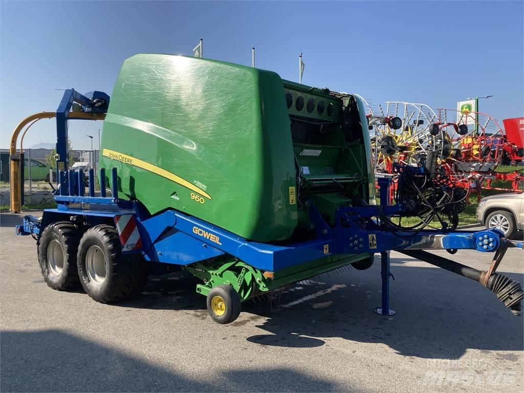John Deere 960 Cits lopbarības novācēju, kombainu aprīkojums