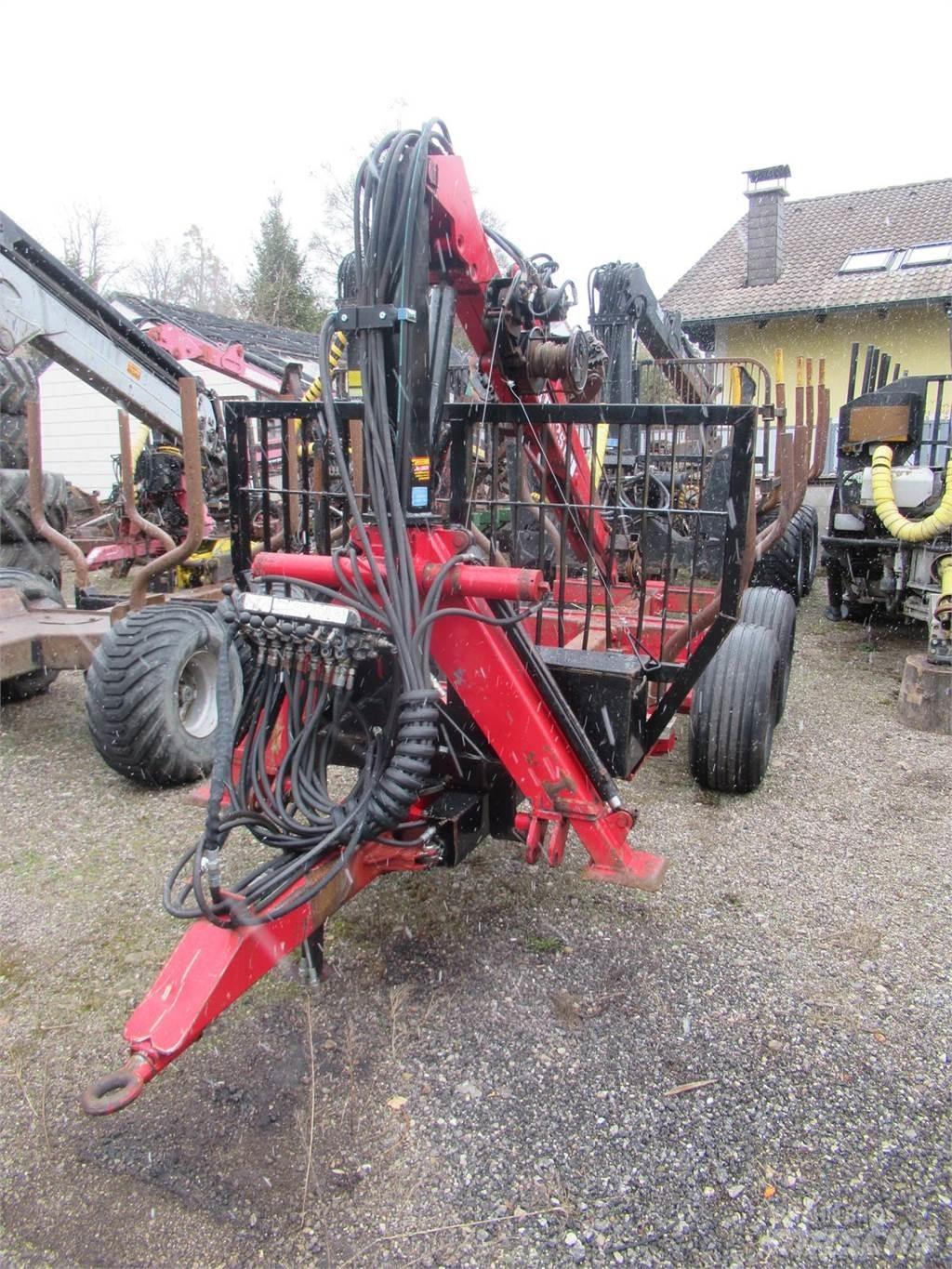 Kesla 2300 + 425 Patu Meža piekabes