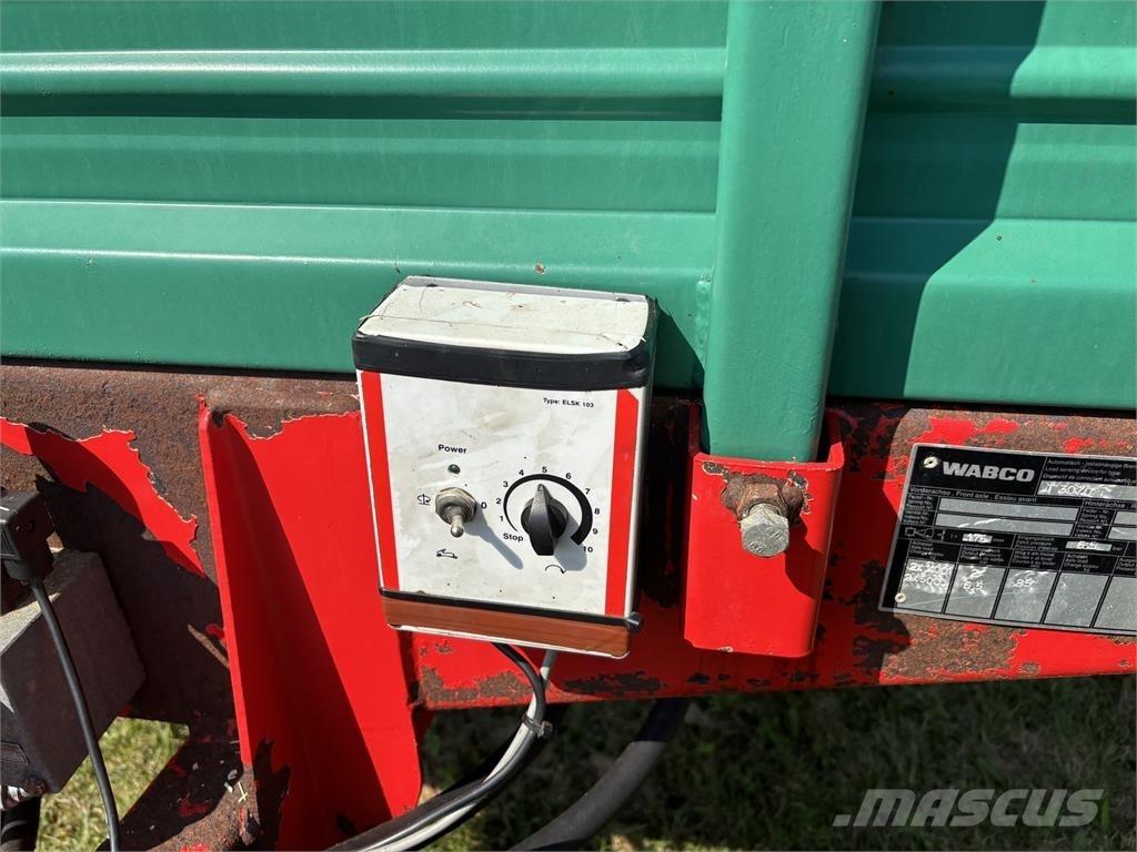 Kirchner T 3070 Mēslojuma izkliedētājs