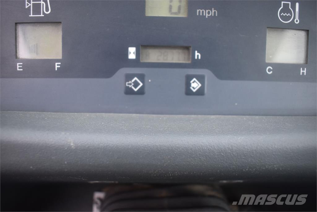 Komatsu WA70-7 Iekrāvēji uz riteņiem