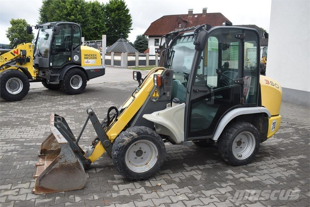 Kramer 350 Iekrāvēji uz riteņiem