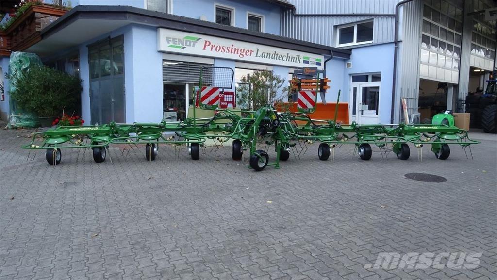 Krone Vendro 900 Grābekļi un siena ārdītāji