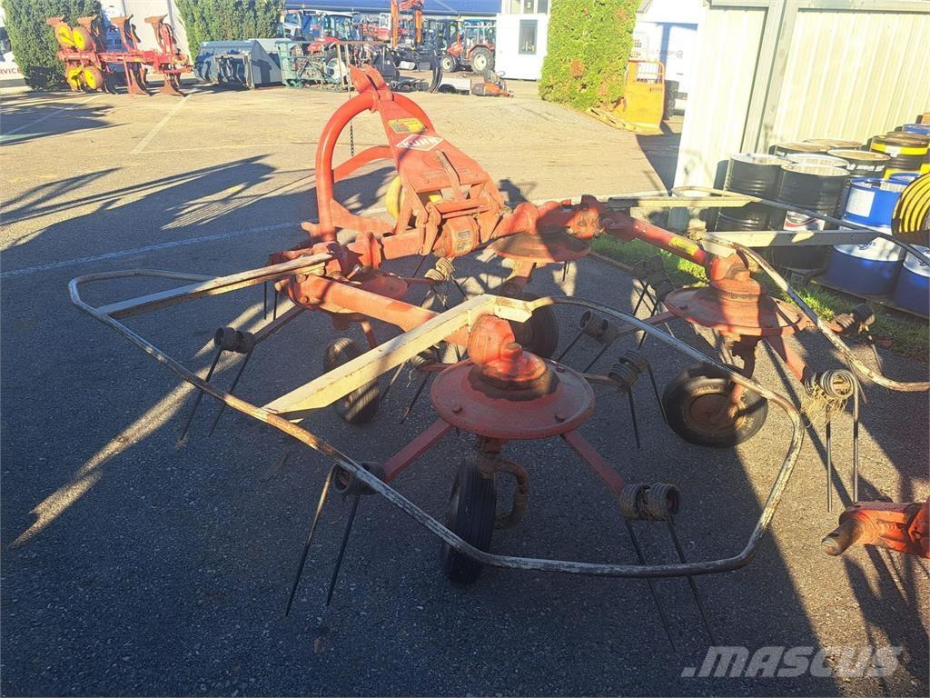 Kuhn 4 Kreisel Grābekļi un siena ārdītāji