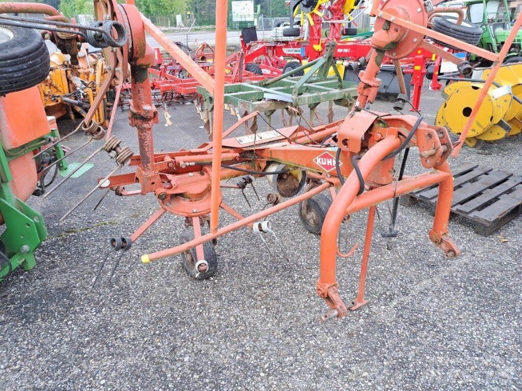 Kuhn GF 4201 MH Grābekļi un siena ārdītāji
