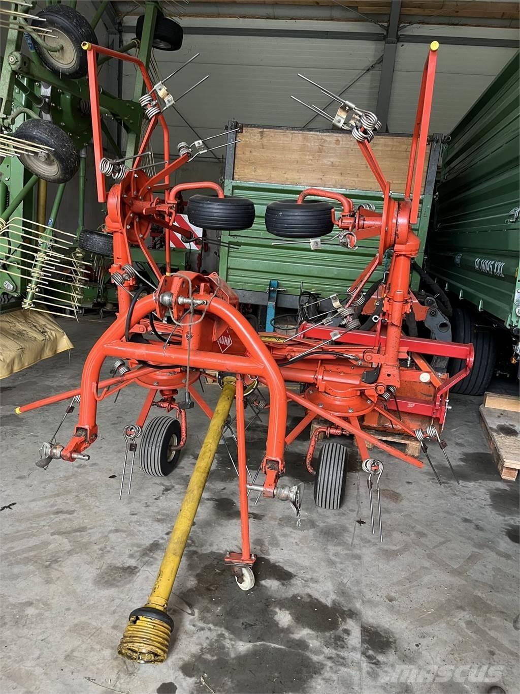Kuhn GF 4201 MH Grābekļi un siena ārdītāji