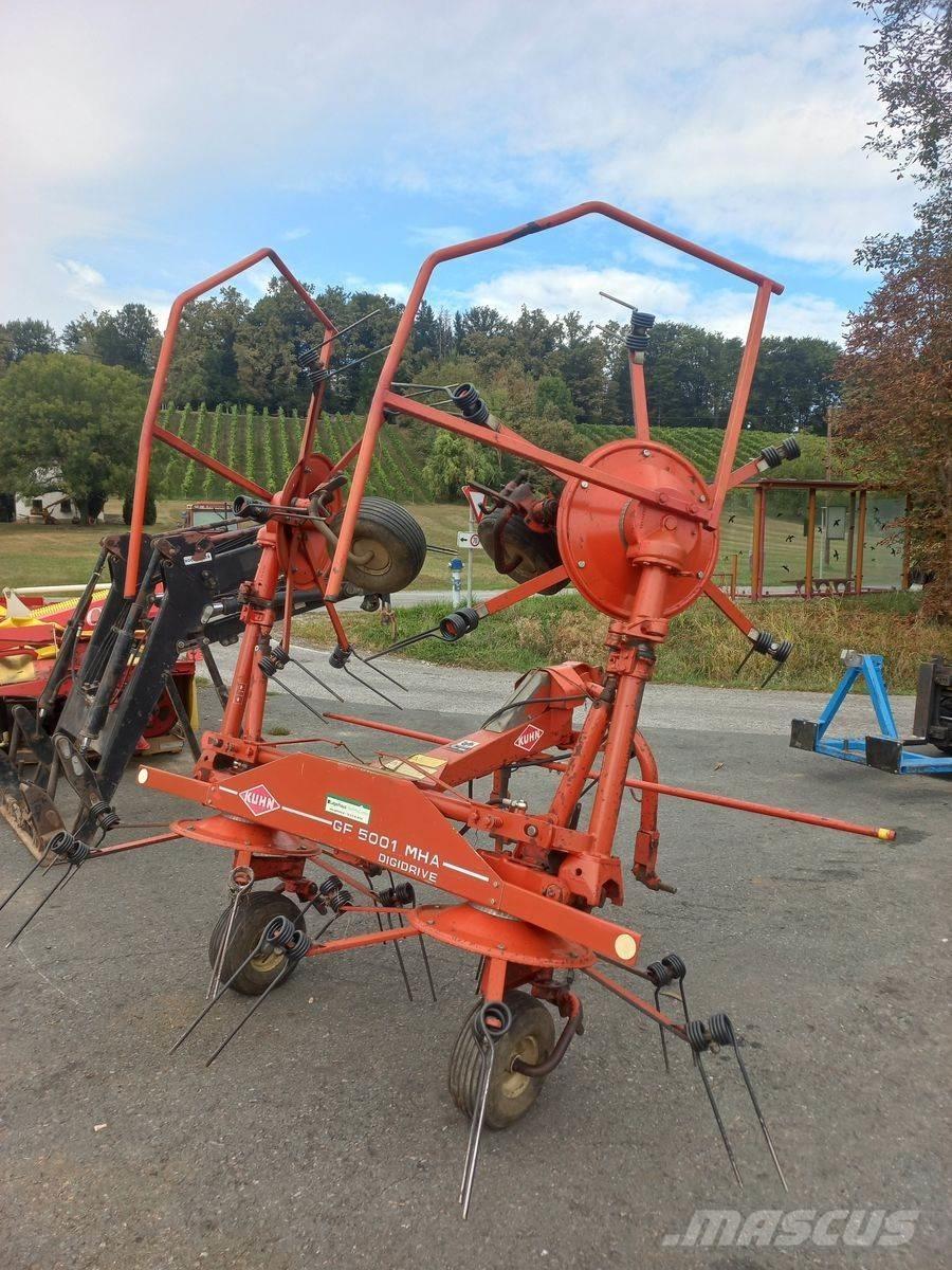 Kuhn GF 5001 Grābekļi un siena ārdītāji