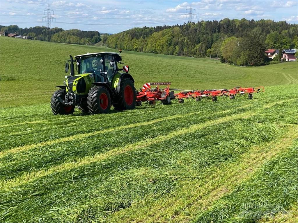 Kuhn GF13003 T Grābekļi un siena ārdītāji