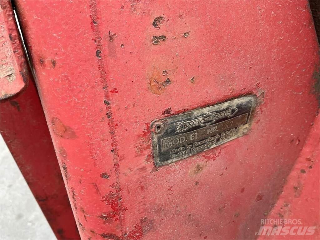 Kverneland E-14 Parastie arkli