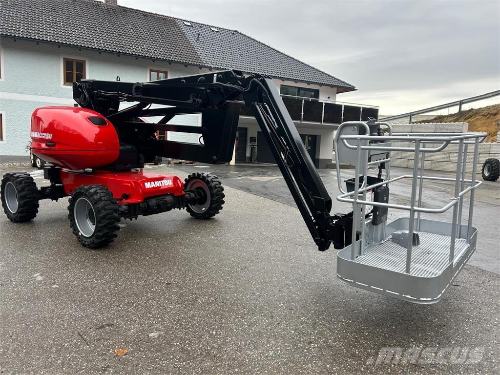 Manitou 160 ATJ Strēles pacēlāji