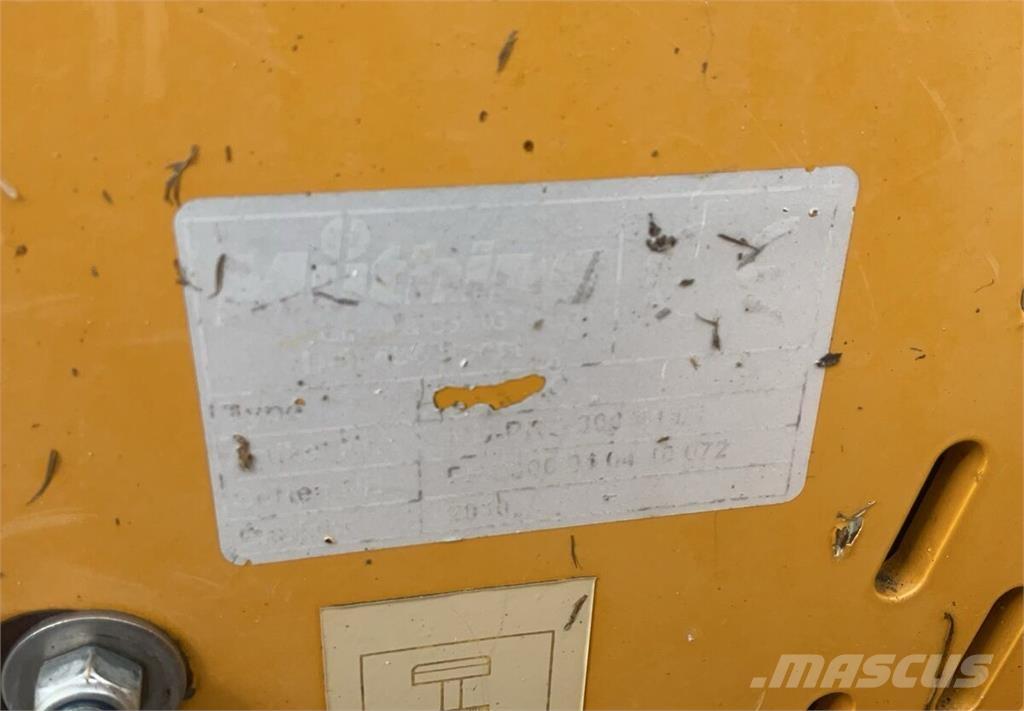 Müthing MU pro 300 Pļaujmašīnas/pašgājēji