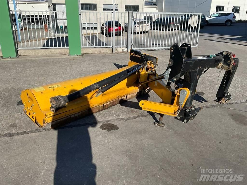 Müthing MUL/S 250 Pļaujmašīnas/pašgājēji